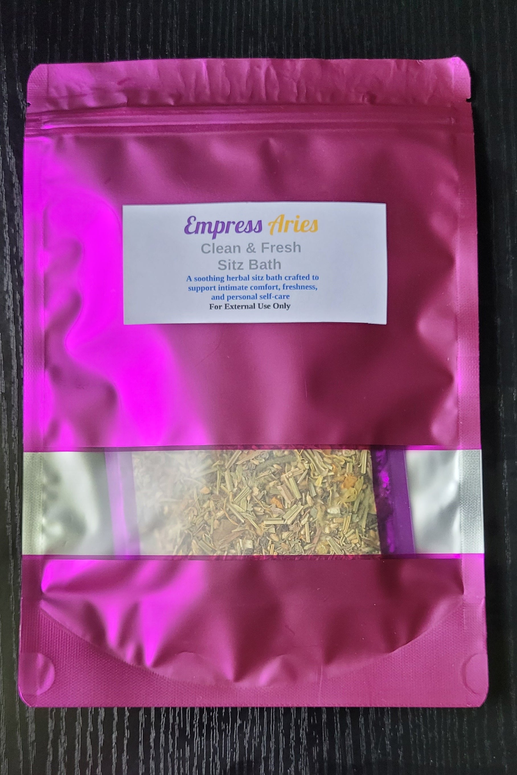 Clean & Fresh Sitz Bath packaging by Empress Aries